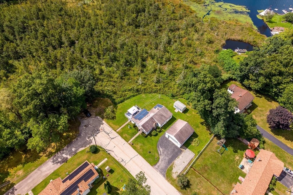 Single Family Residence at 1 Freeman Ave, Webster MA 01570, Webster, photo 29 of 31
