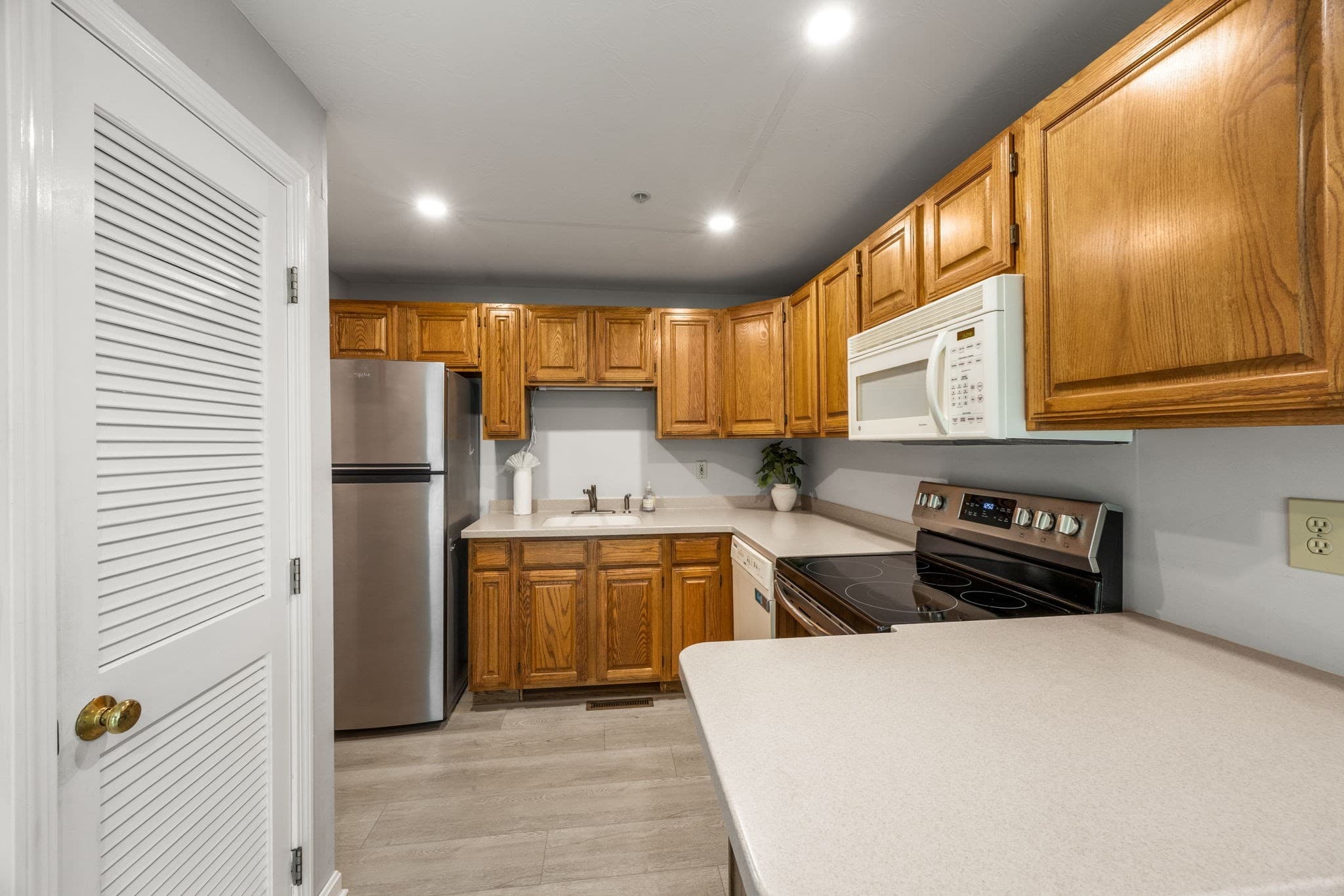 Condominium at 35 Santuit Pond Way # 13A, Mashpee MA 02649, Mashpee, photo 14 of 42
