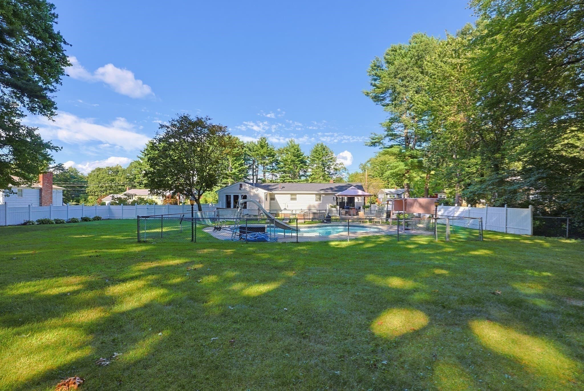 Single Family Residence at 8 Pontiac Rd, Walpole MA 02081, photo 35 of 37