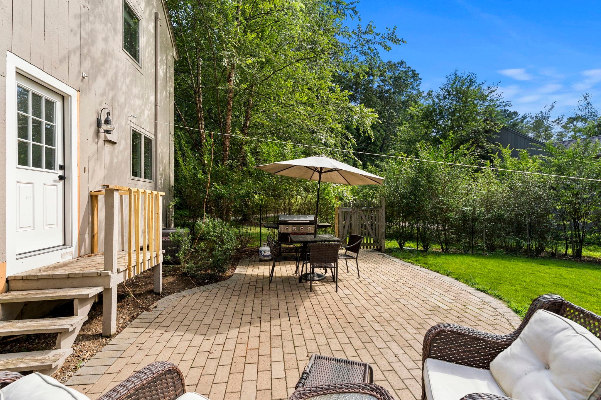 Single Family Residence at 2 Bassett Brook, Duxbury MA 02332, Duxbury, photo 7 of 40