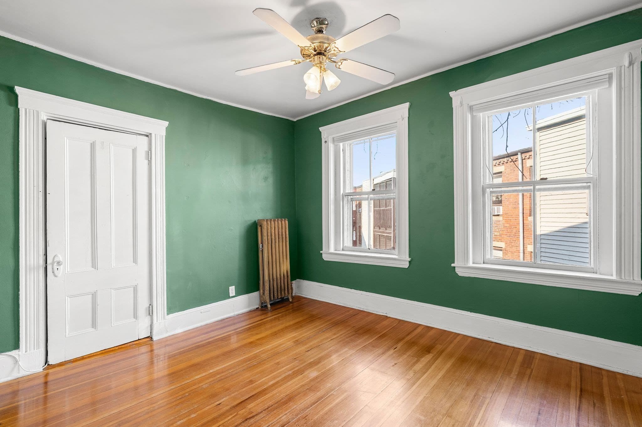 3 Family - 3 Units Up/Down at 26 Parkway Road, Brookline MA 02445, Brookline, photo 38 of 42