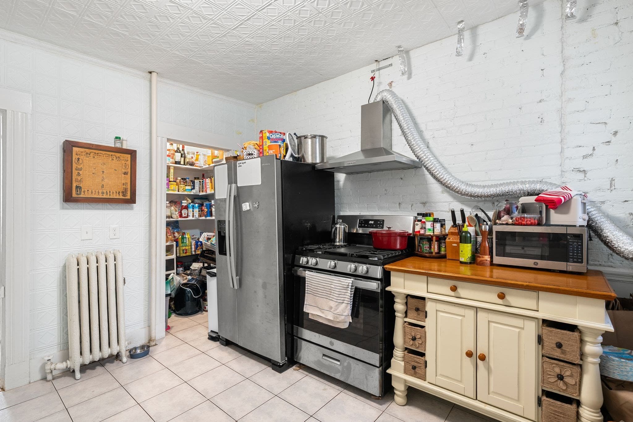 3 Family - 3 Units Up/Down at 26 Parkway Road, Brookline MA 02445, Brookline, photo 15 of 42