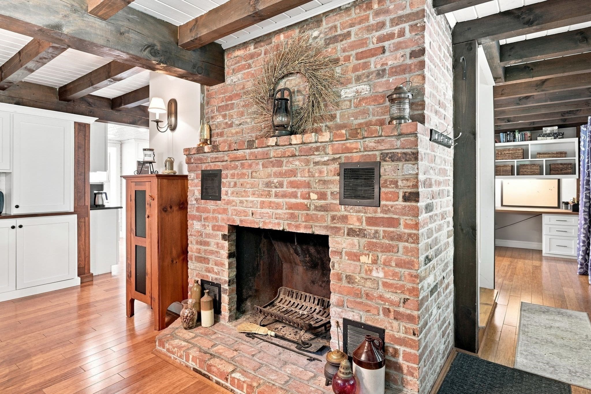 Single Family Residence at 61 Breakneck Rd, Sturbridge MA 01566, Sturbridge, photo 10 of 42