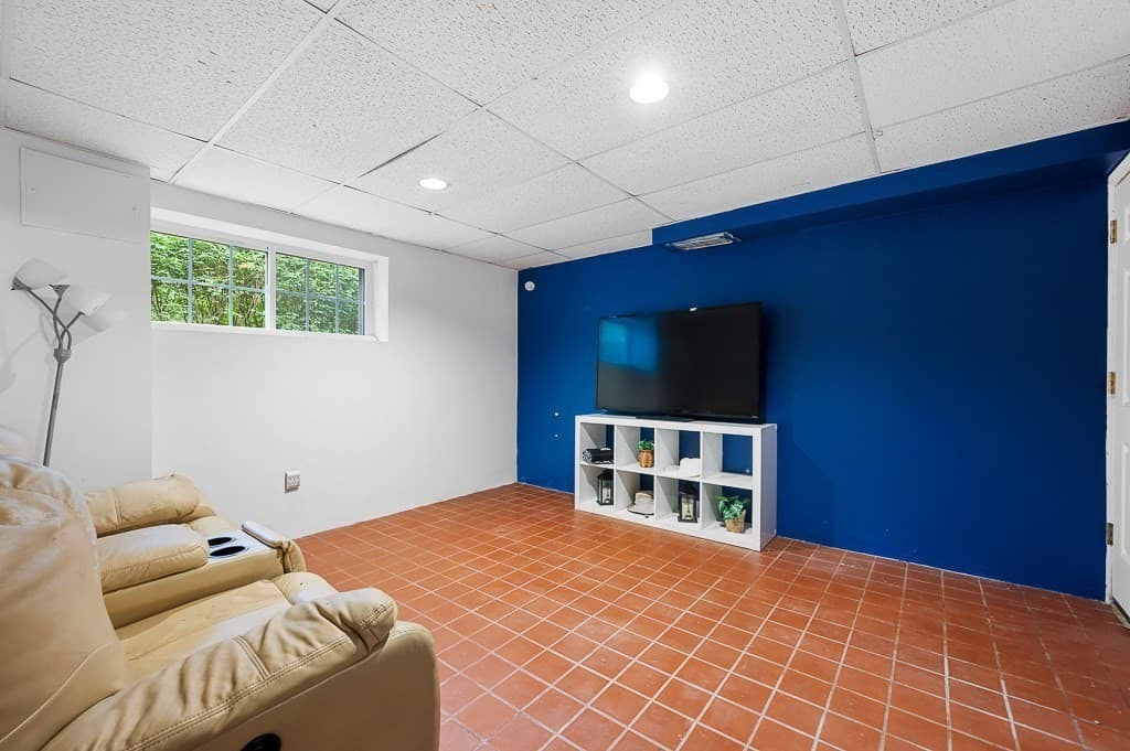Condominium at 25 Voyagers Ln # 25, Ashland MA 01721, photo 22 of 30