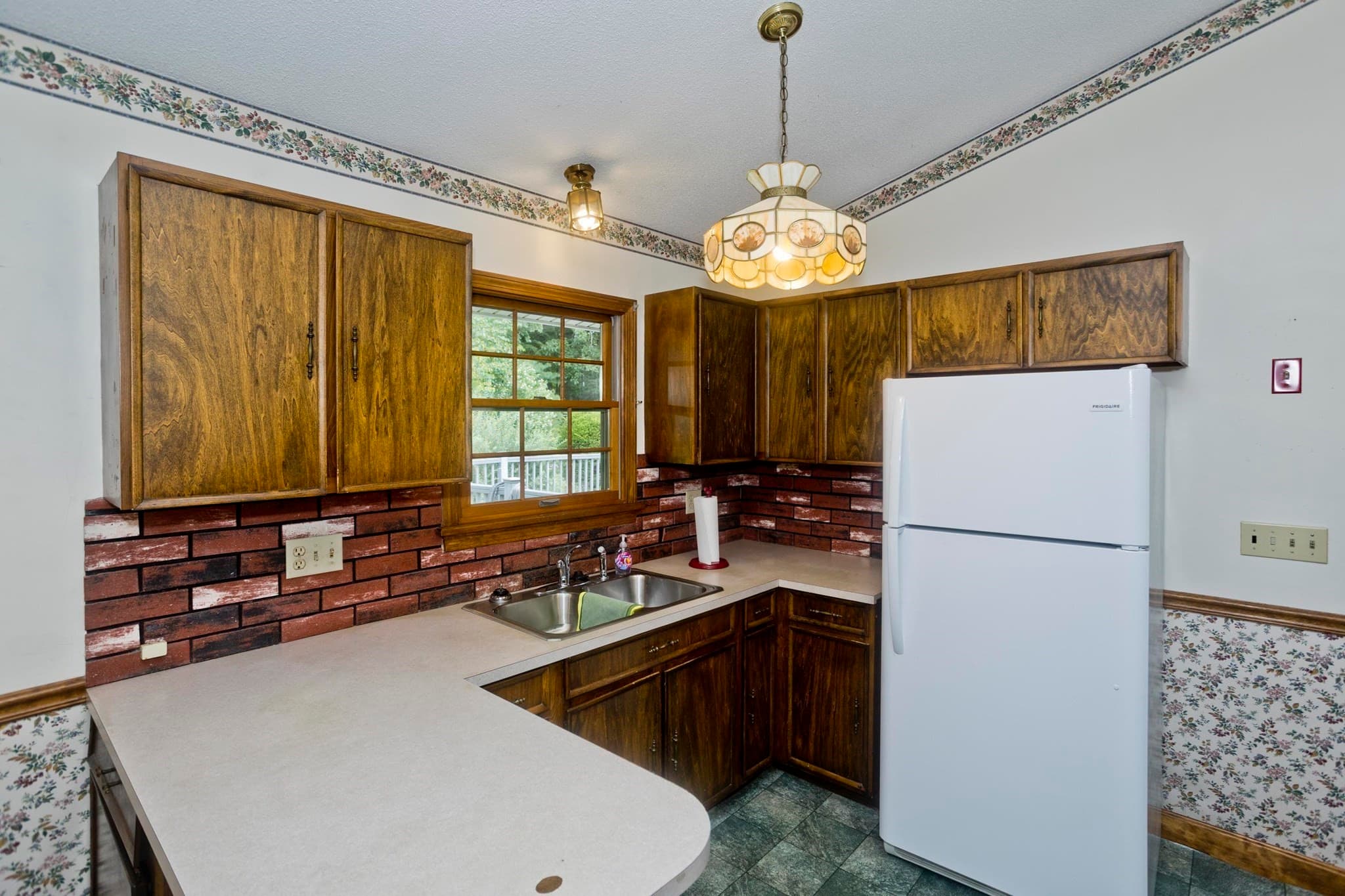 Single Family Residence at 14 Sunset Dr, Montague MA 01376, Montague, photo 14 of 28