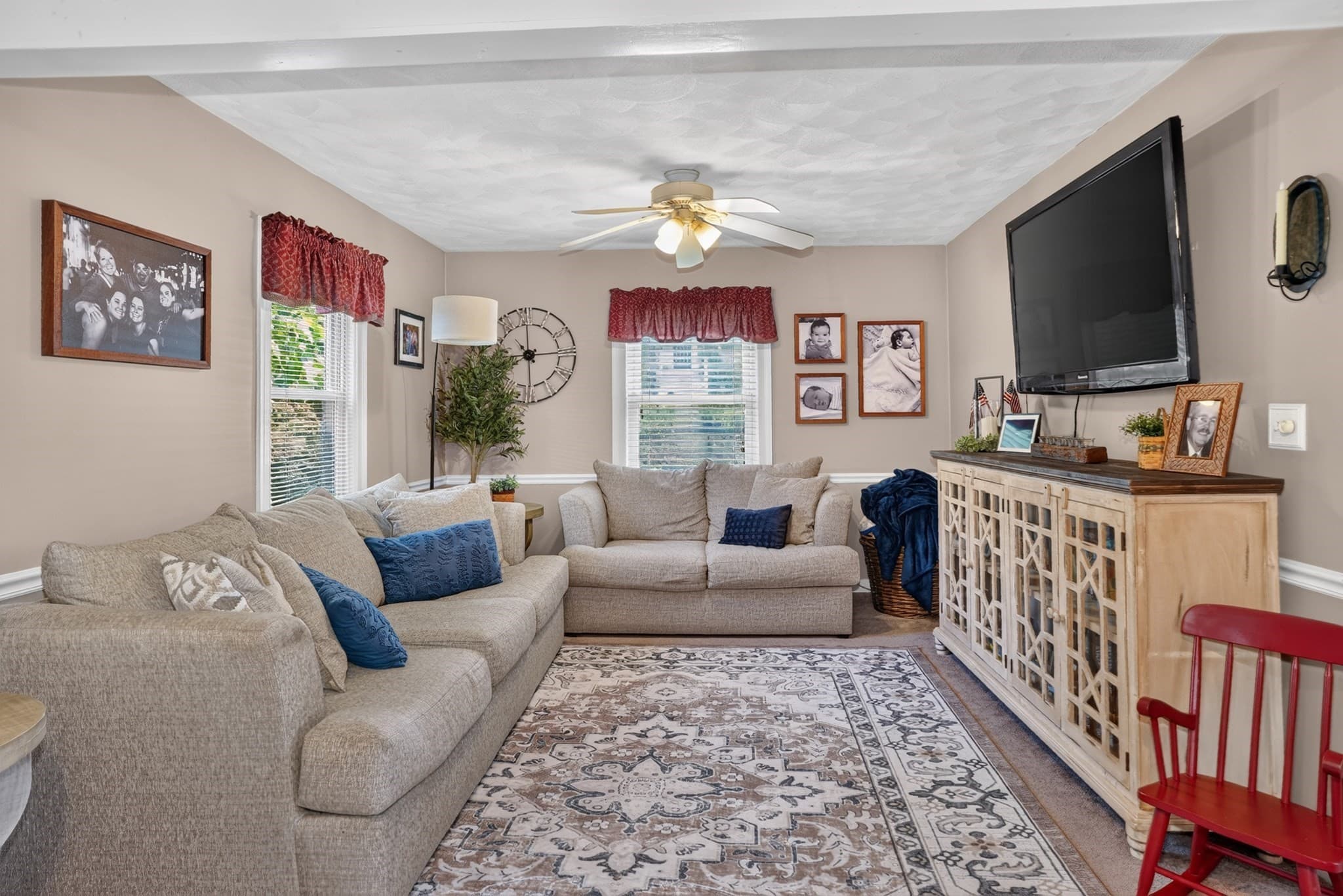 Single Family Residence at 18 Ellis St, Woburn MA 01801, Woburn, photo 16 of 35