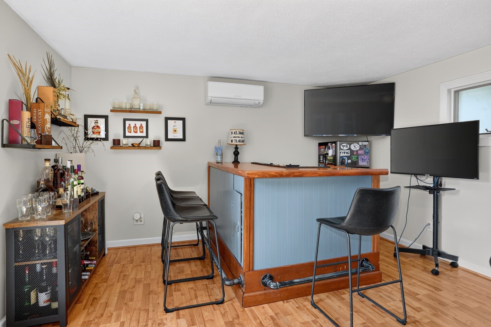 Single Family Residence at 18 Ellis St, Woburn MA 01801, Woburn, photo 20 of 35