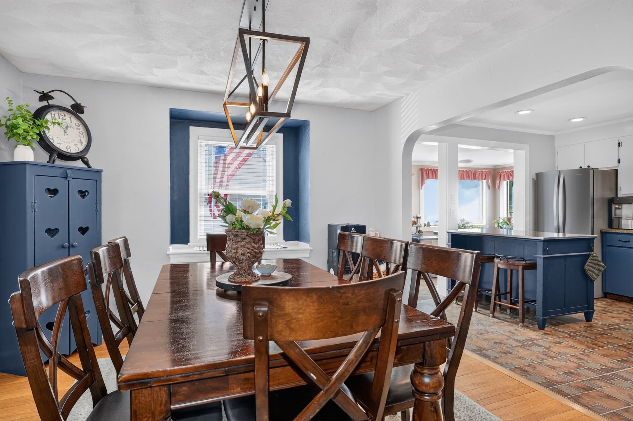Single Family Residence at 18 Ellis St, Woburn MA 01801, Woburn, photo 14 of 35