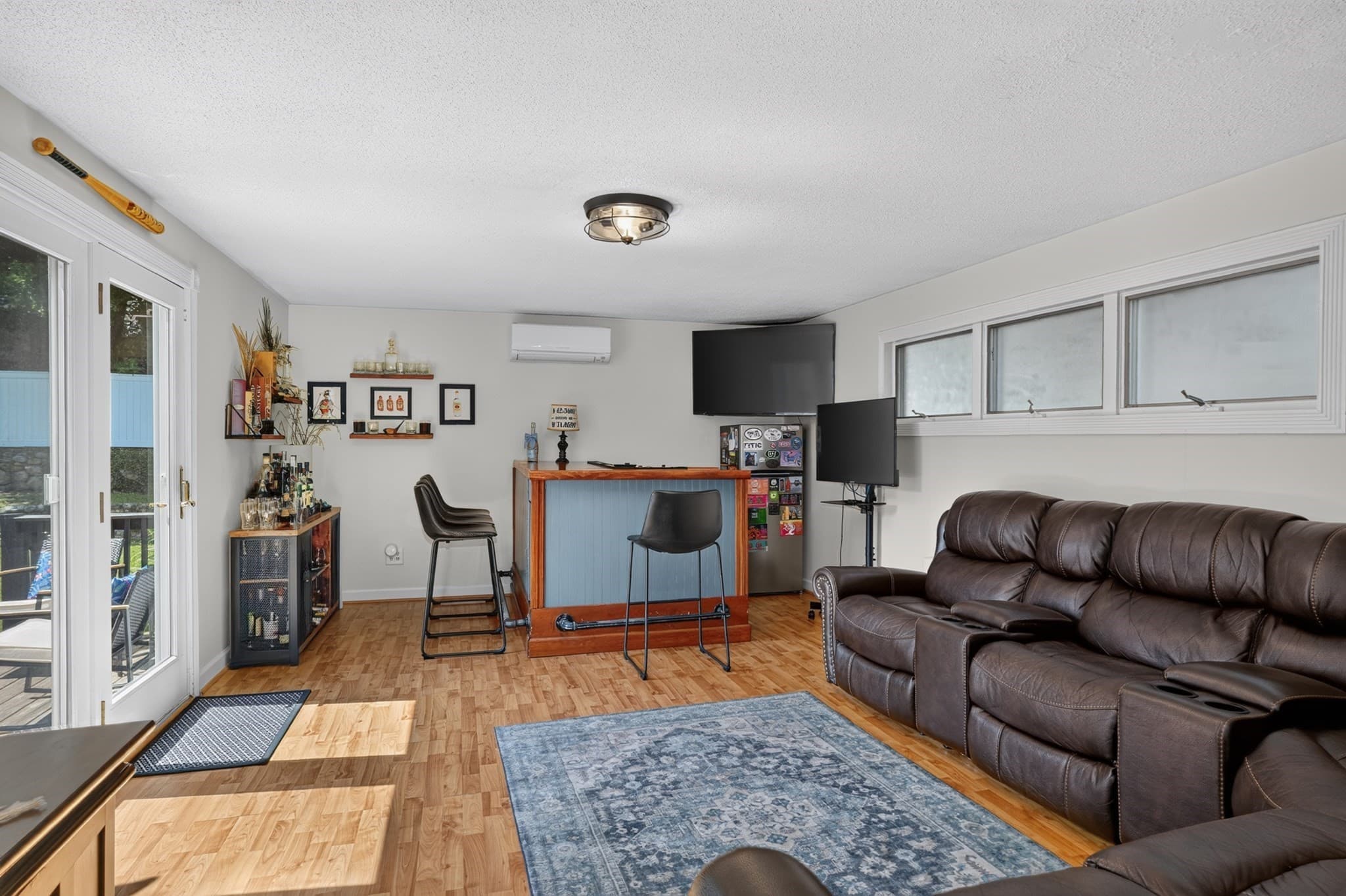 Single Family Residence at 18 Ellis St, Woburn MA 01801, Woburn, photo 19 of 35