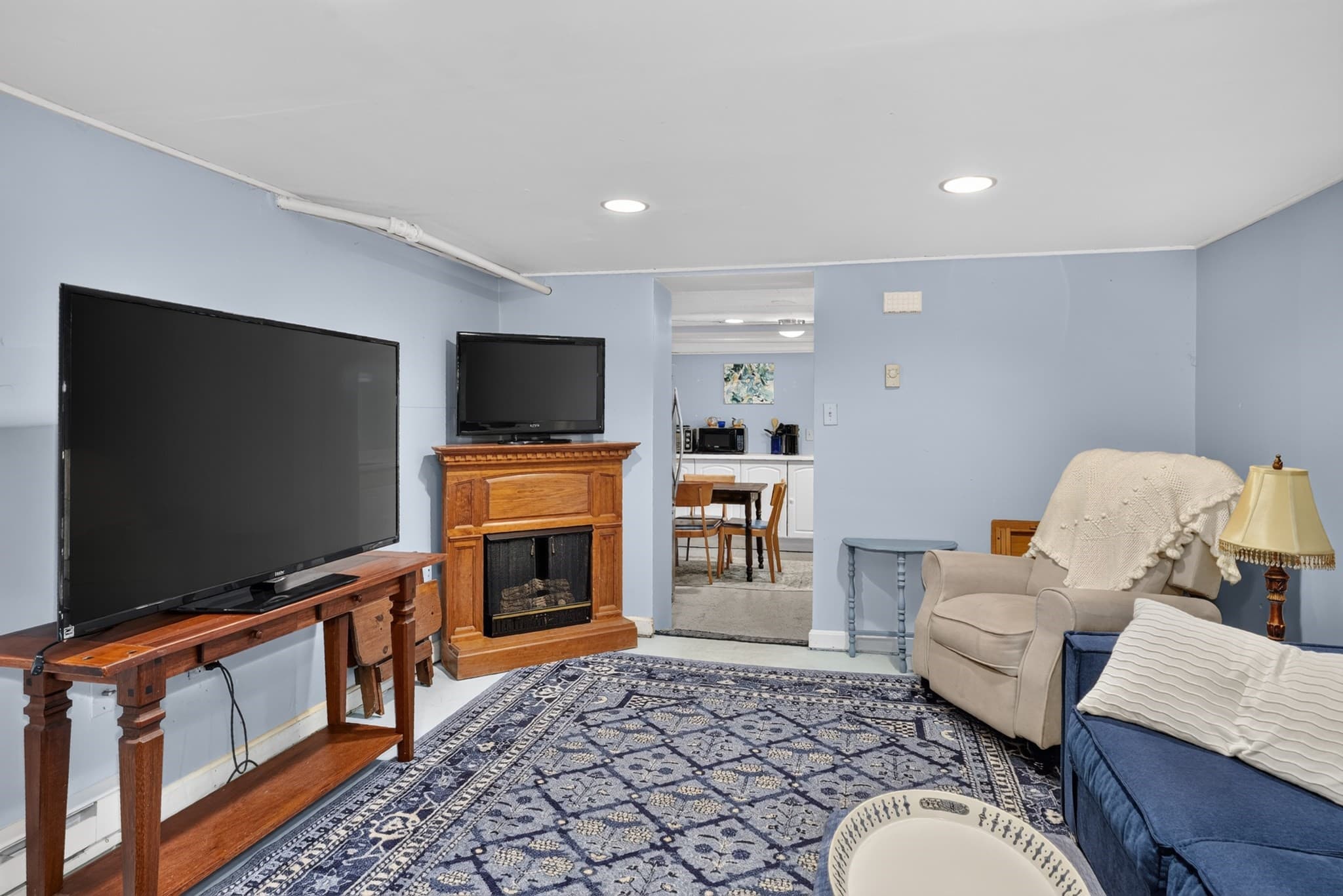 Single Family Residence at 18 Ellis St, Woburn MA 01801, Woburn, photo 29 of 35