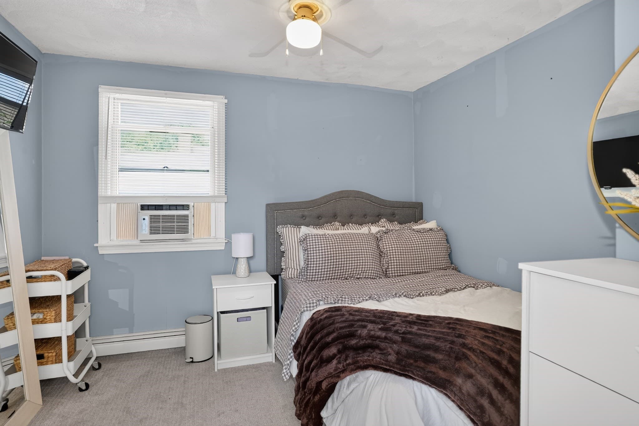 Single Family Residence at 18 Ellis St, Woburn MA 01801, Woburn, photo 25 of 35