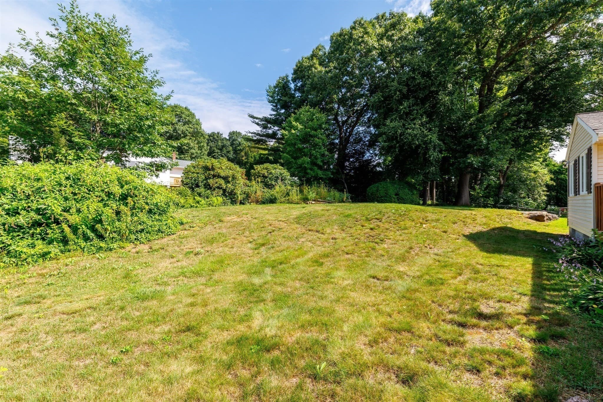 Single Family Residence at 8 Beechwood Dr, Rutland MA 01543, Rutland, photo 36 of 40