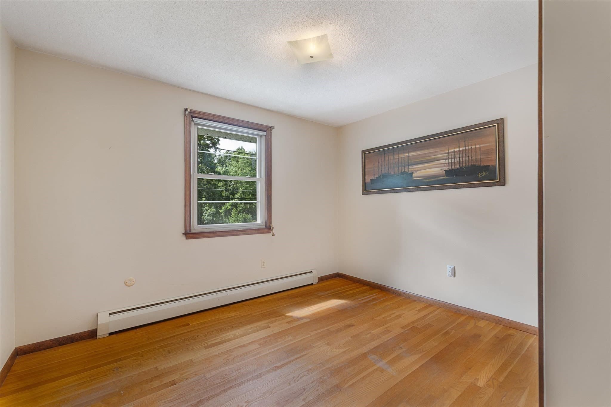 Single Family Residence at 8 Beechwood Dr, Rutland MA 01543, Rutland, photo 15 of 40