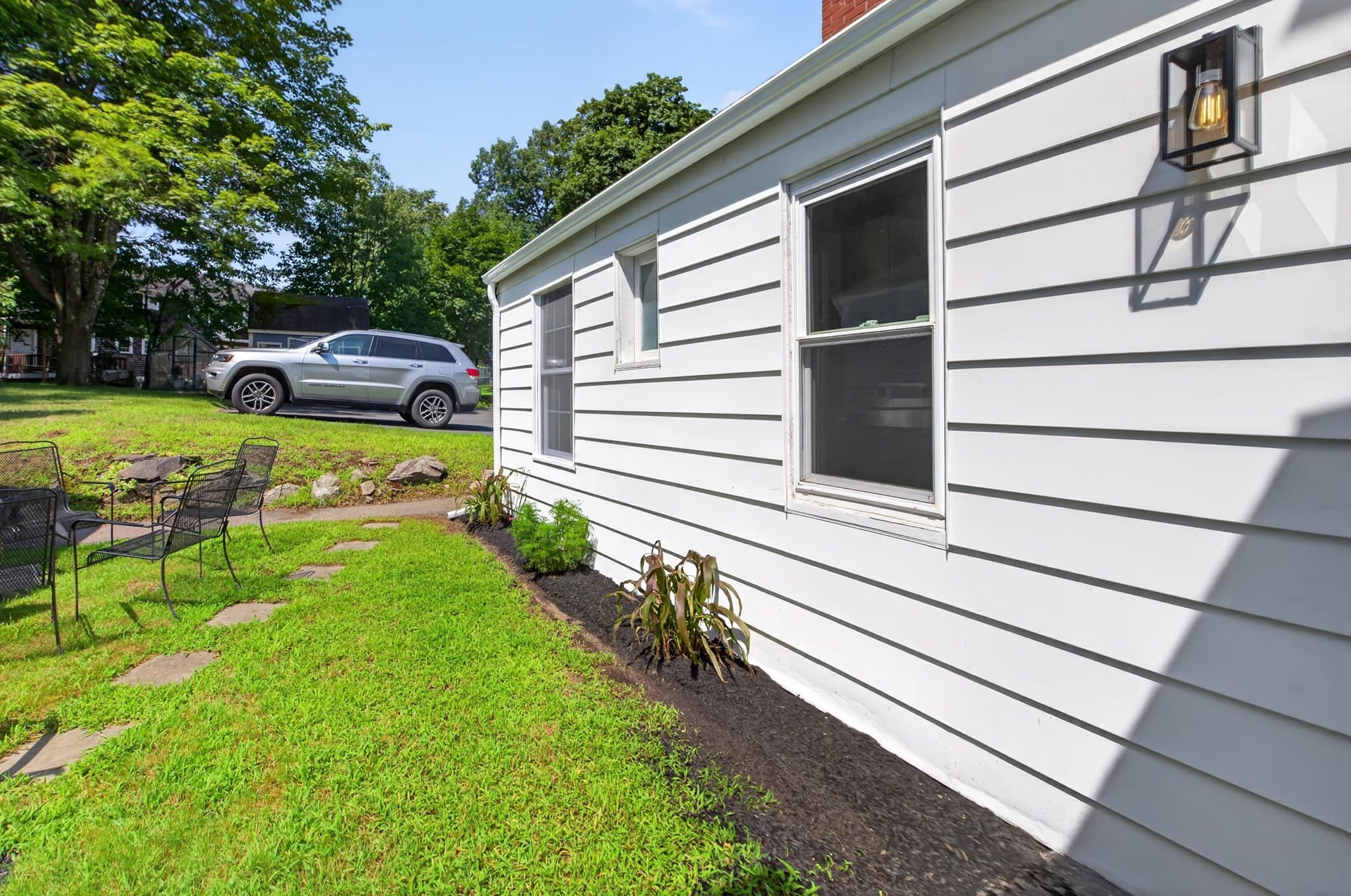 Single Family Residence at 72 Chestnut St # 72, Clinton MA 01510, Clinton, photo 5 of 42