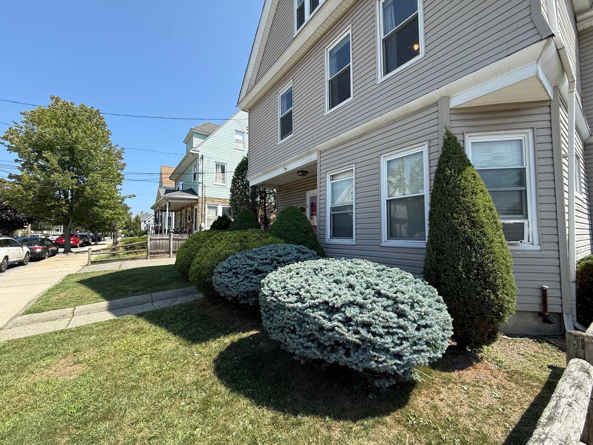 2 Family - 2 Units Up/Down at 7 Pembroke St, Medford MA 02155, Medford, photo 41 of 42