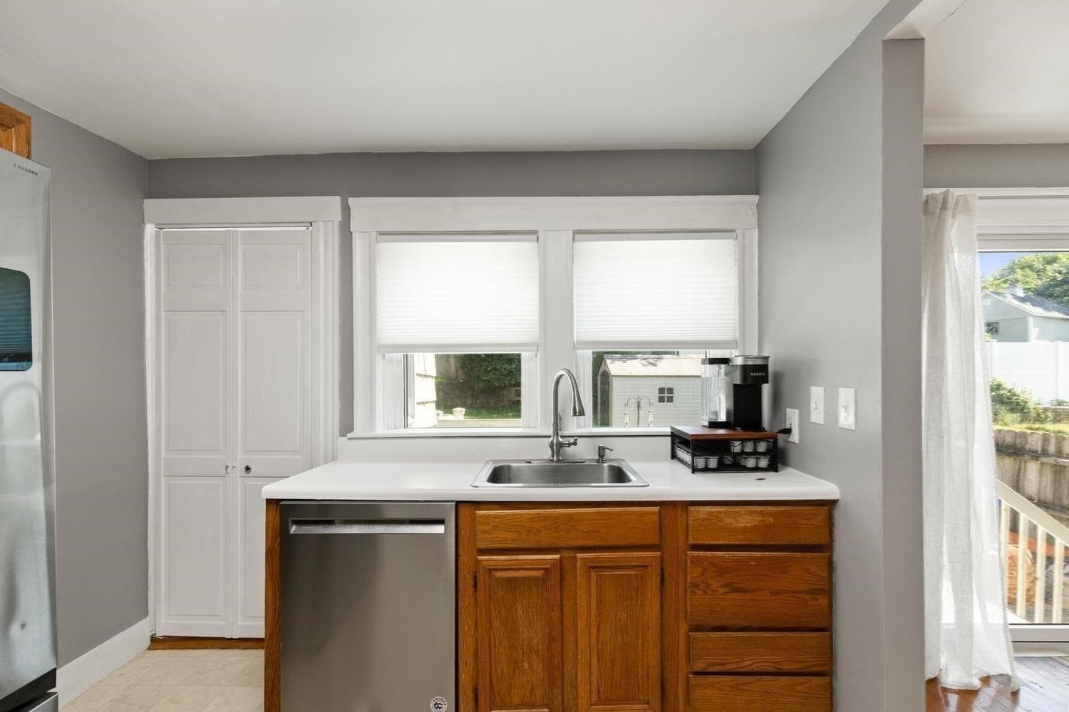 Condominium at 7 Lawrence St # B, Beverly MA 01915, Beverly, photo 14 of 36