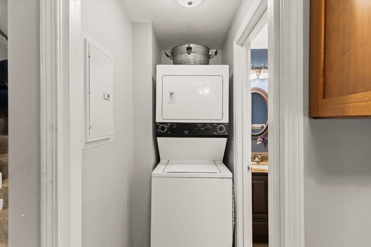 Condominium at 702 Brookline Way # 702, Rockland MA 02370, Rockland, photo 13 of 33