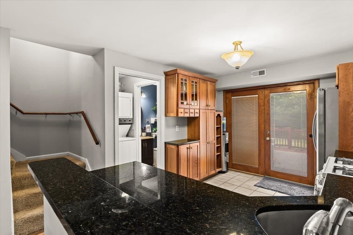 Condominium at 702 Brookline Way # 702, Rockland MA 02370, Rockland, photo 9 of 33