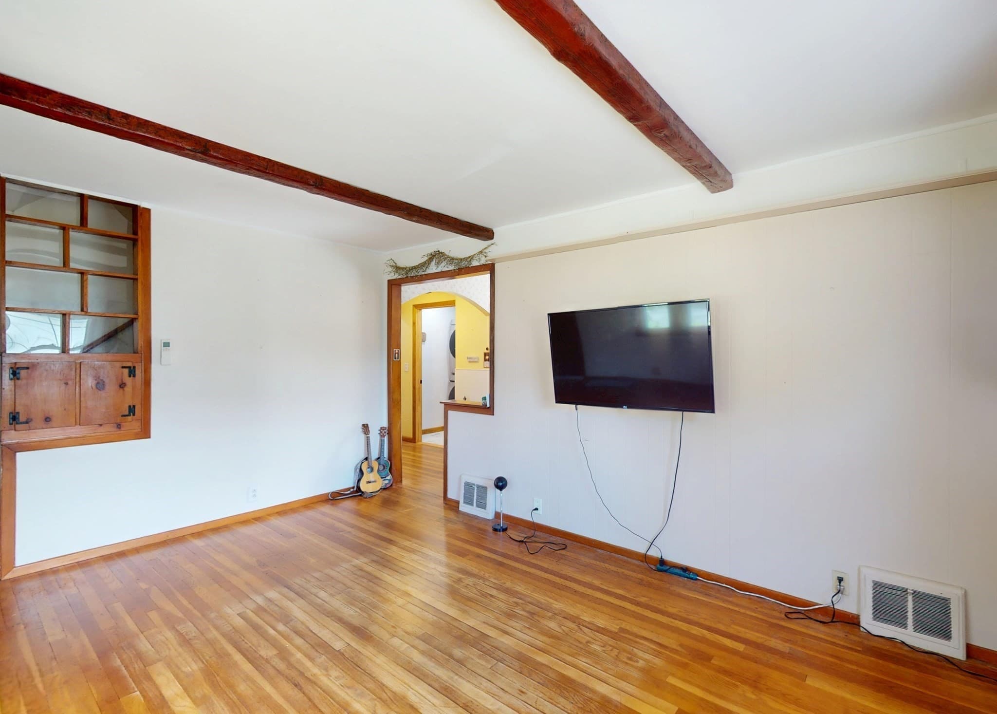 Single Family Residence at 81 Vernon St, Greenfield MA 01301, Greenfield, photo 13 of 36
