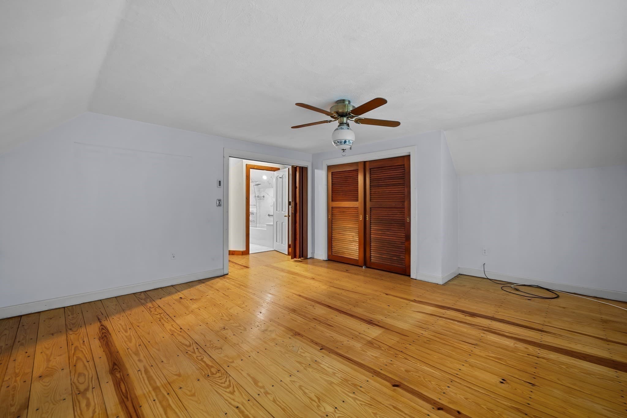 Single Family Residence at 249 Green Rd, Bolton MA 01740, Bolton, photo 16 of 32