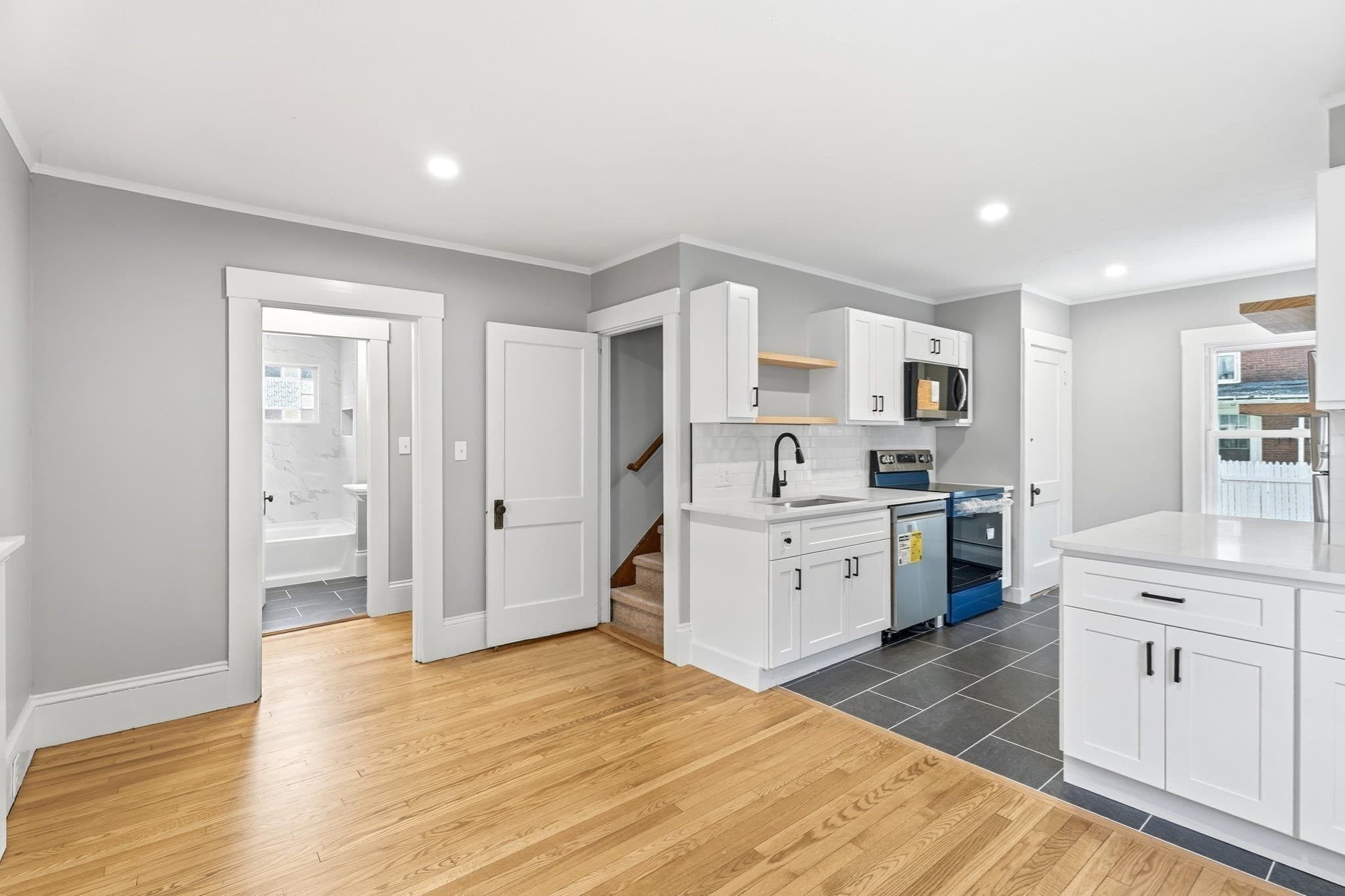 Single Family Residence at 9 Washington Street, Concord NH 03301, Concord, photo 5 of 20