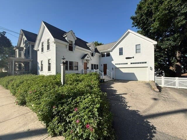 Single Family Residence at 18 Jackson St, Newburyport MA 01950, Newburyport, photo 38 of 40
