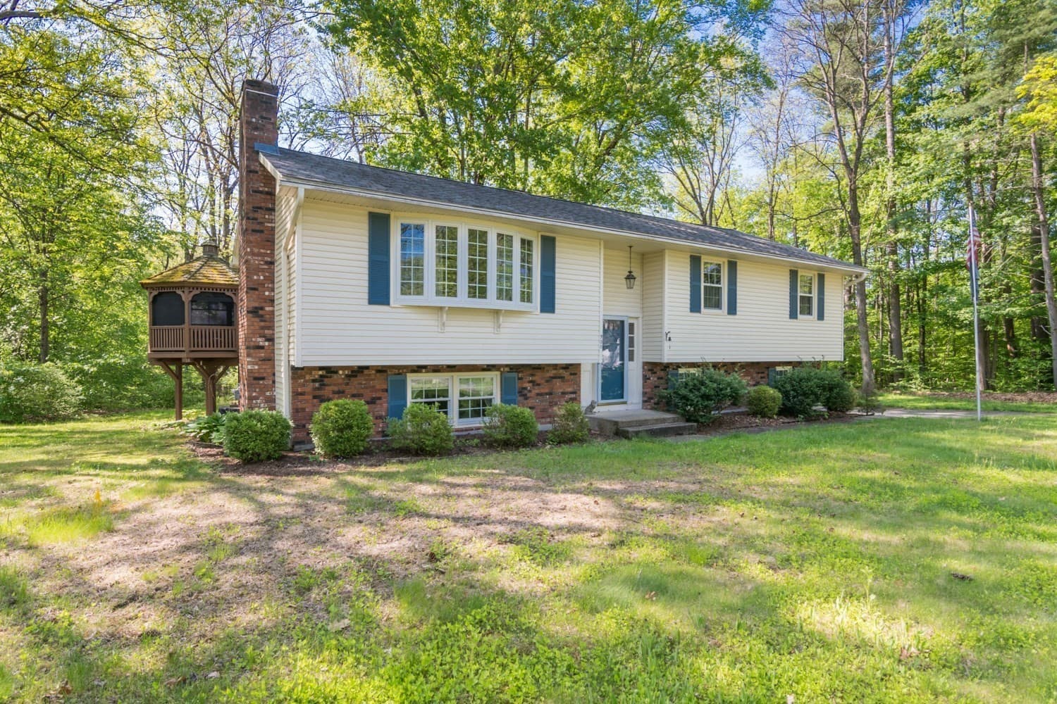 Single Family Residence at 908 Burts Pit Rd, Northampton MA 01062, Northampton, photo 2 of 31