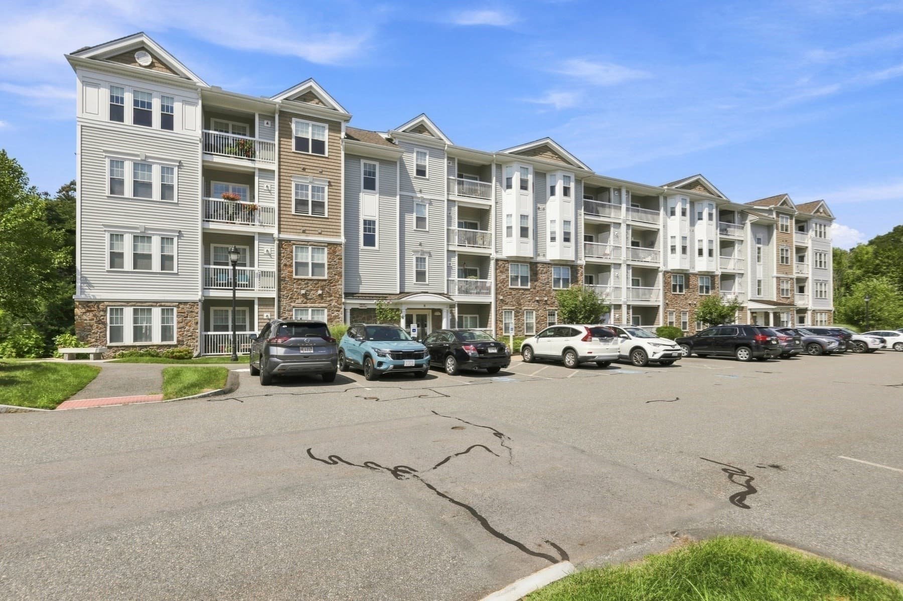 Condominium at 4 Francis Dr # 412, Andover MA 01810, Andover, photo 33 of 34