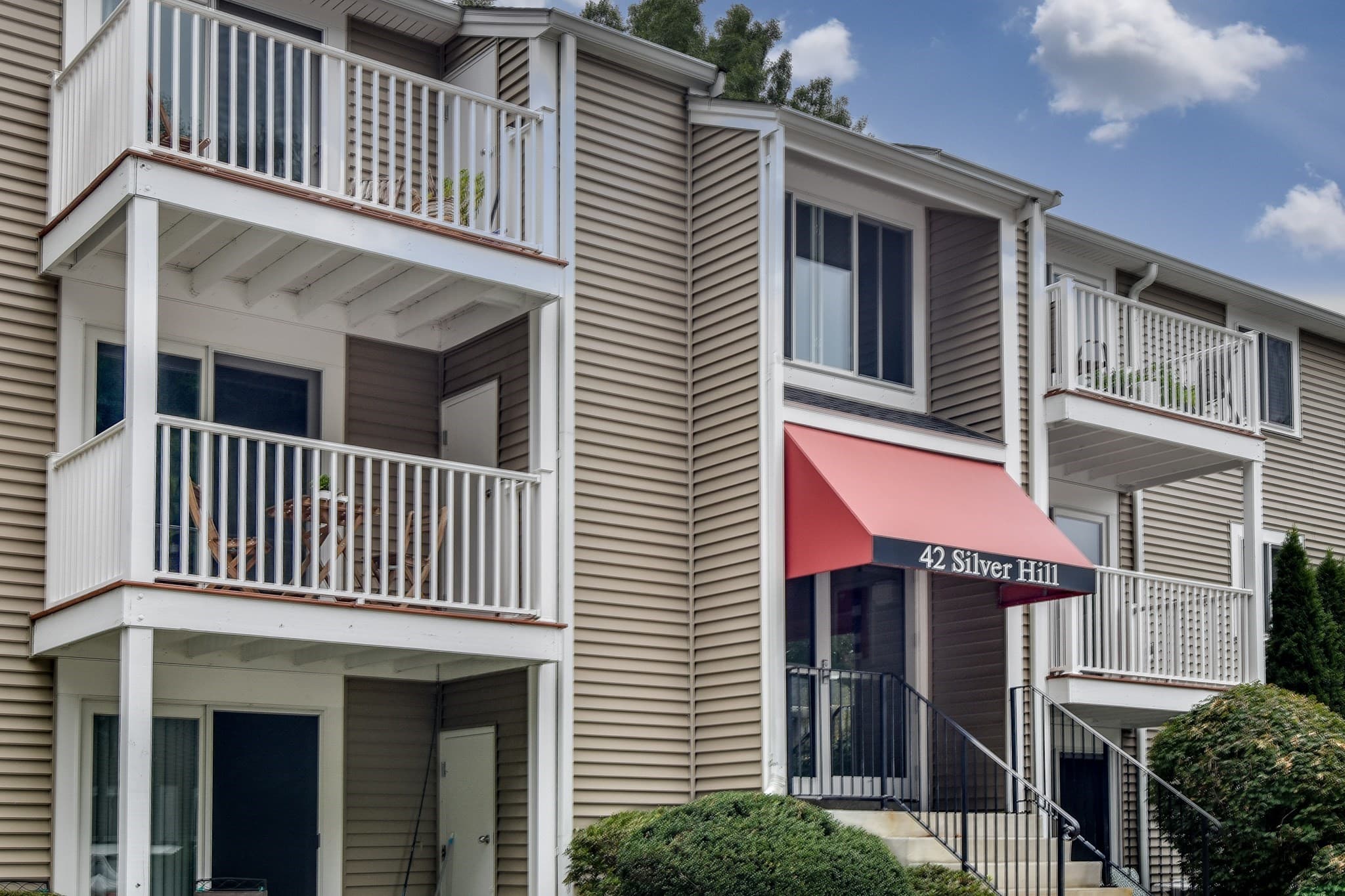 42 Silver Hill Lane # 5, Natick MA 01760