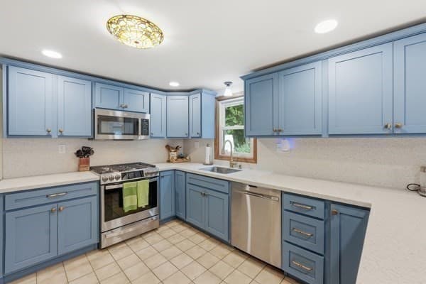 Single Family Residence at 7 Hawthorne Street, Grafton MA 01536, Grafton, photo 11 of 34