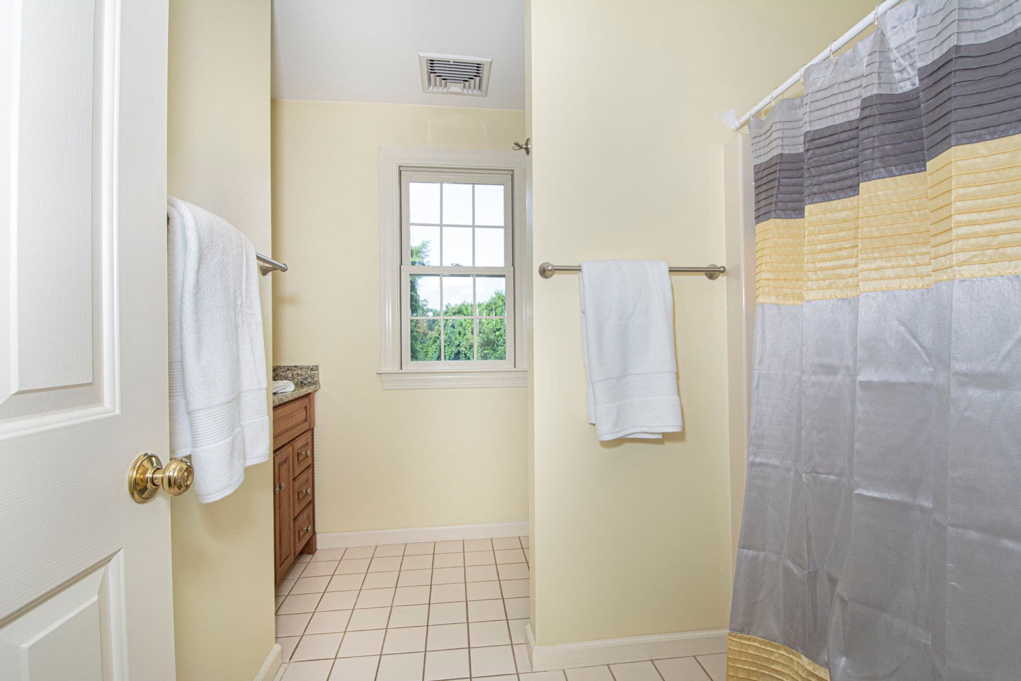 Single Family Residence at 9 Fieldstone Dr, Shrewsbury MA 01545, Shrewsbury, photo 28 of 39
