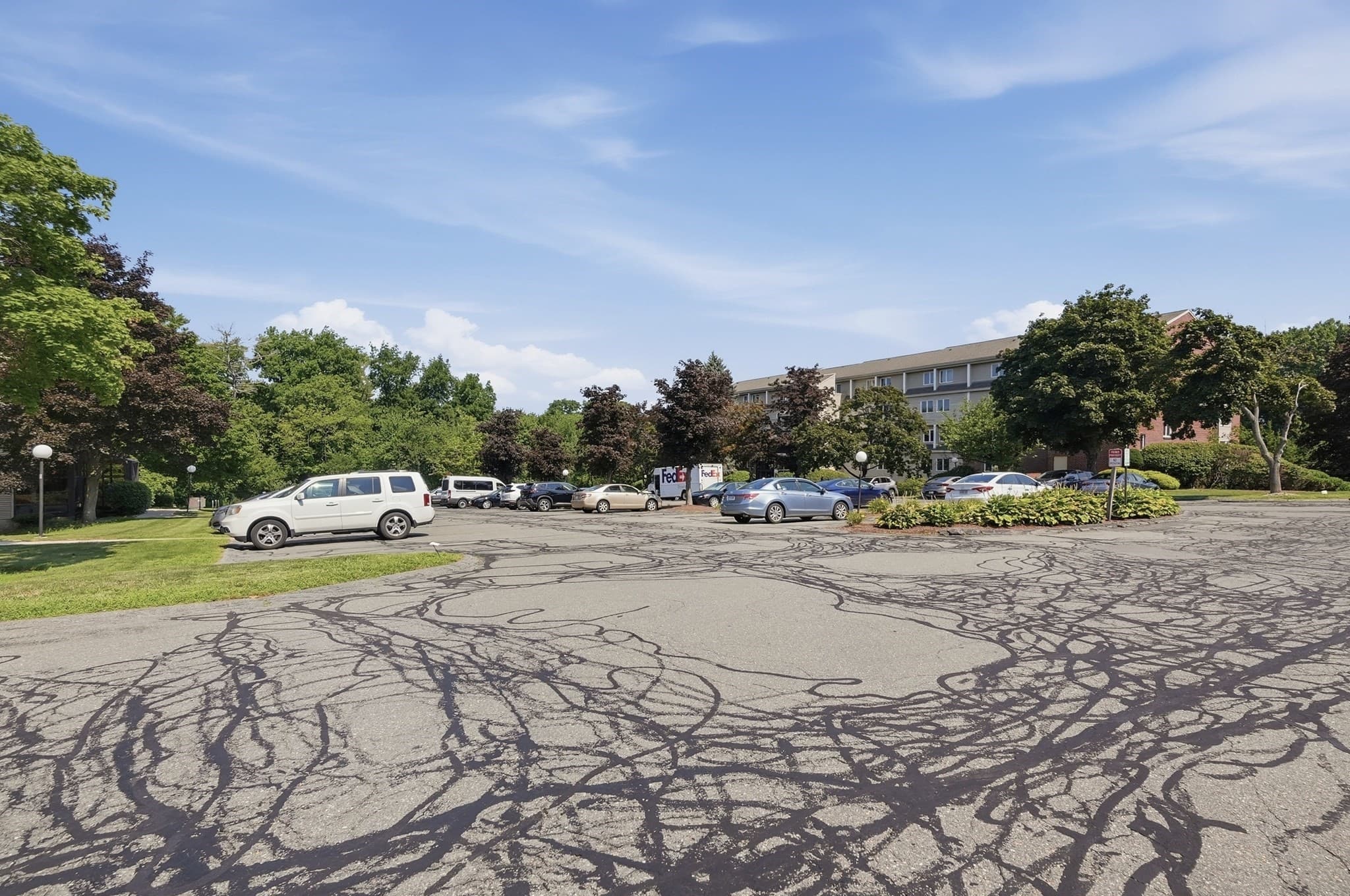 Condominium at 2 Duck Pond Road # 126, Beverly MA 01915, Beverly, photo 2 of 32