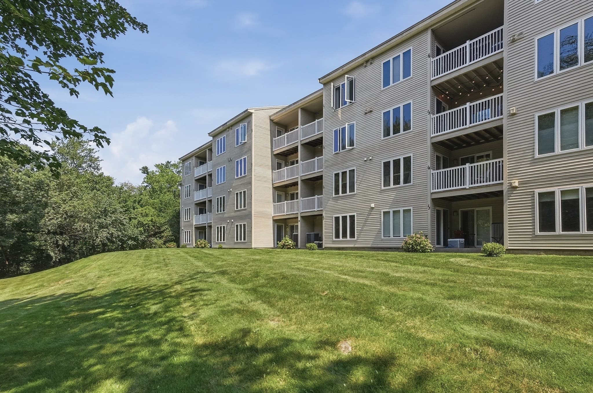 Condominium at 2 Duck Pond Road # 126, Beverly MA 01915, Beverly, photo 32 of 32