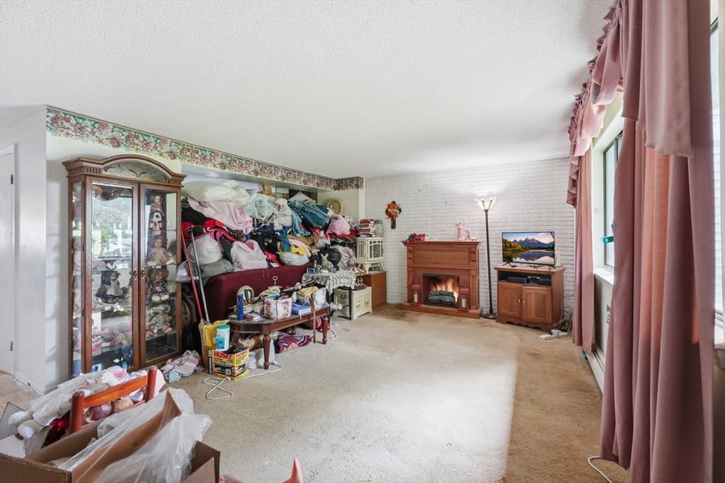 Condominium at 35 Sheri Ln # 35, Agawam MA 01001, Agawam, photo 3 of 18