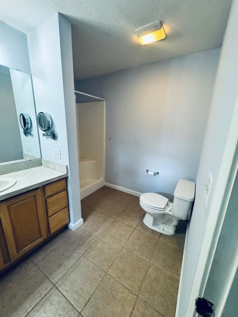 Single Family Residence at 38 Lake St, Spencer MA 01562, Spencer, photo 20 of 27