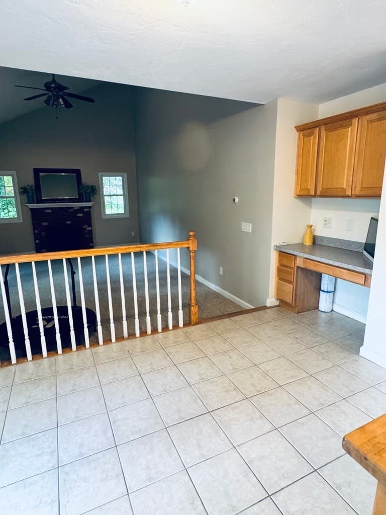 Single Family Residence at 38 Lake St, Spencer MA 01562, Spencer, photo 8 of 27