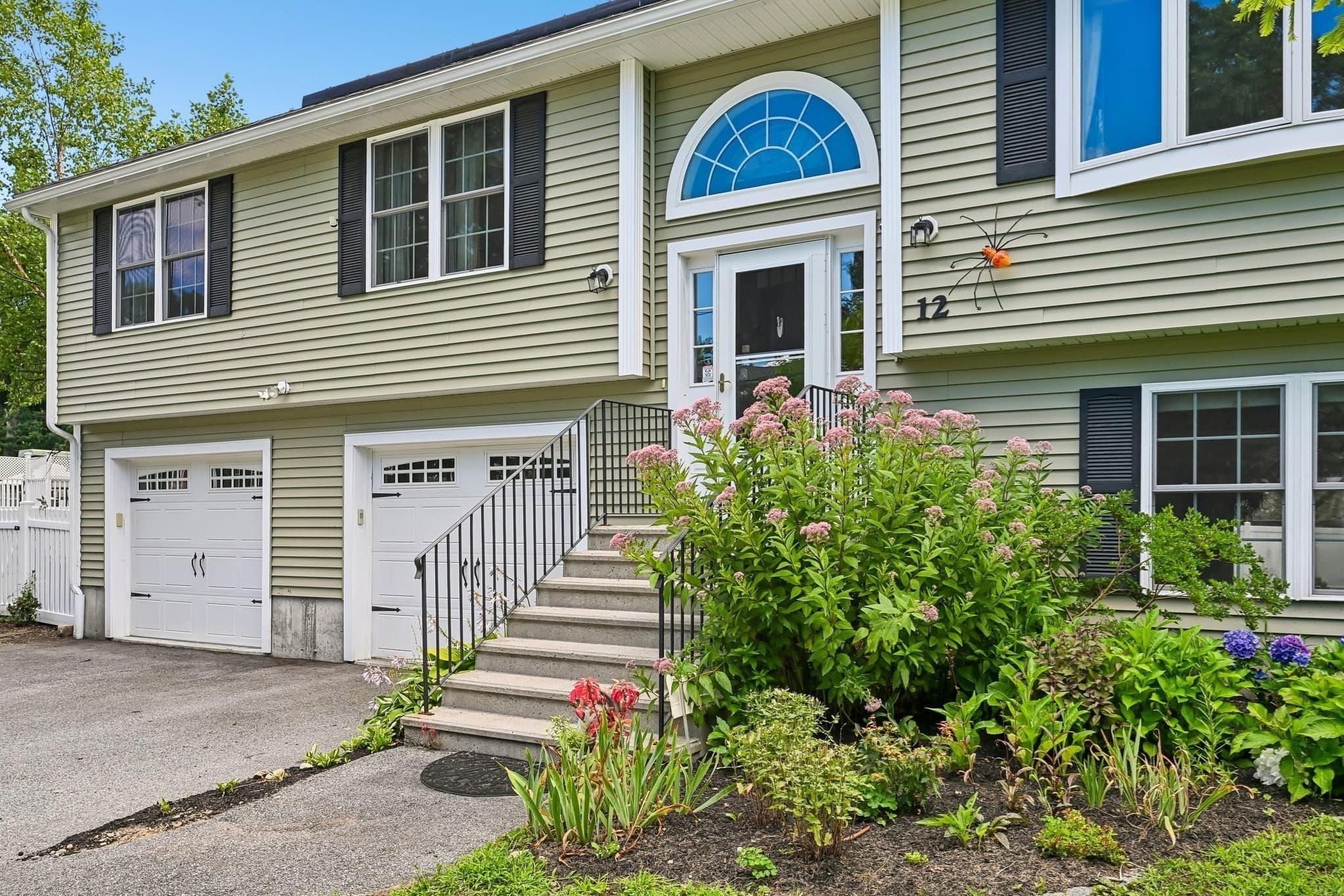Single Family Residence at 12 Autumn St, Billerica MA 01821, photo 2 of 28