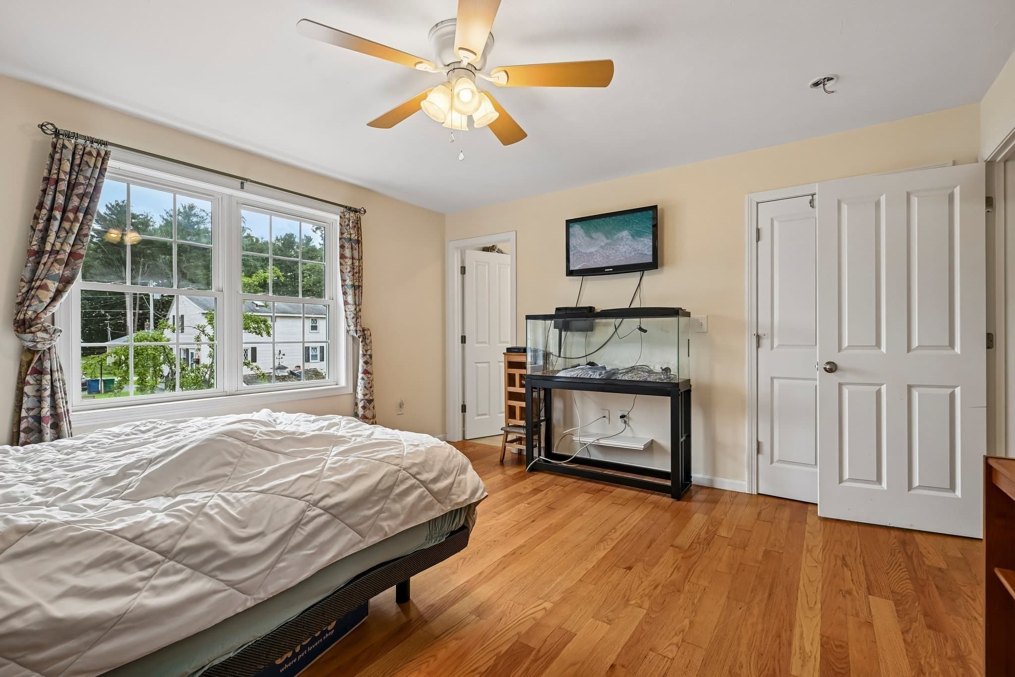 Single Family Residence at 12 Autumn St, Billerica MA 01821, photo 14 of 28
