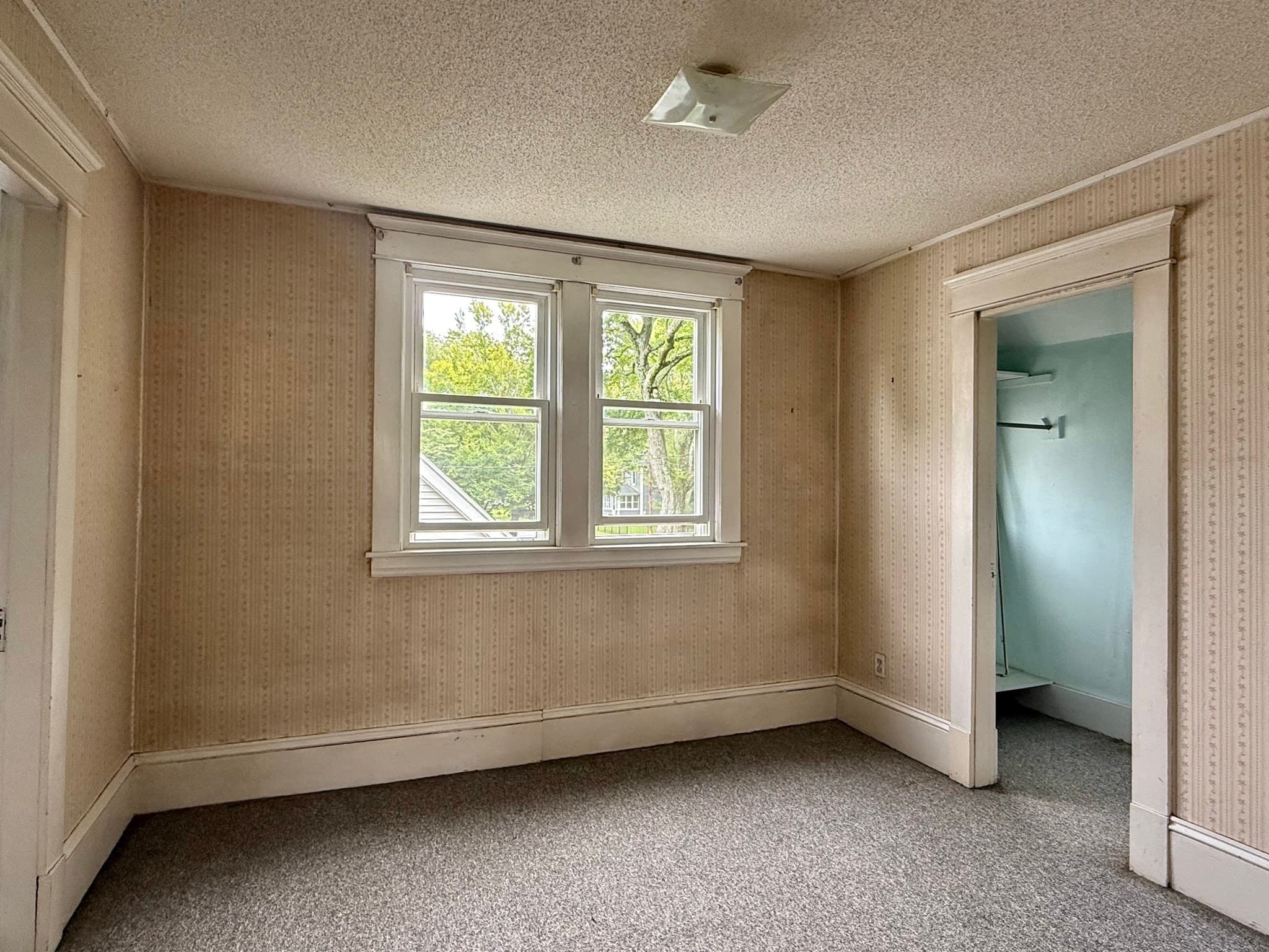 Single Family Residence at 88 Carr Avenue, Agawam MA 01001, photo 22 of 40