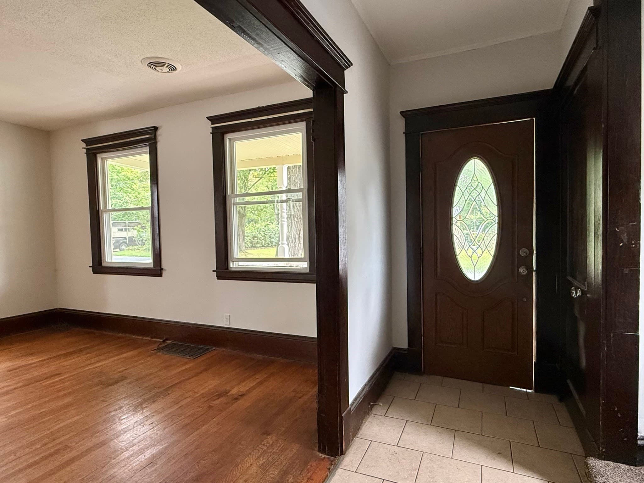 Single Family Residence at 88 Carr Avenue, Agawam MA 01001, photo 7 of 40