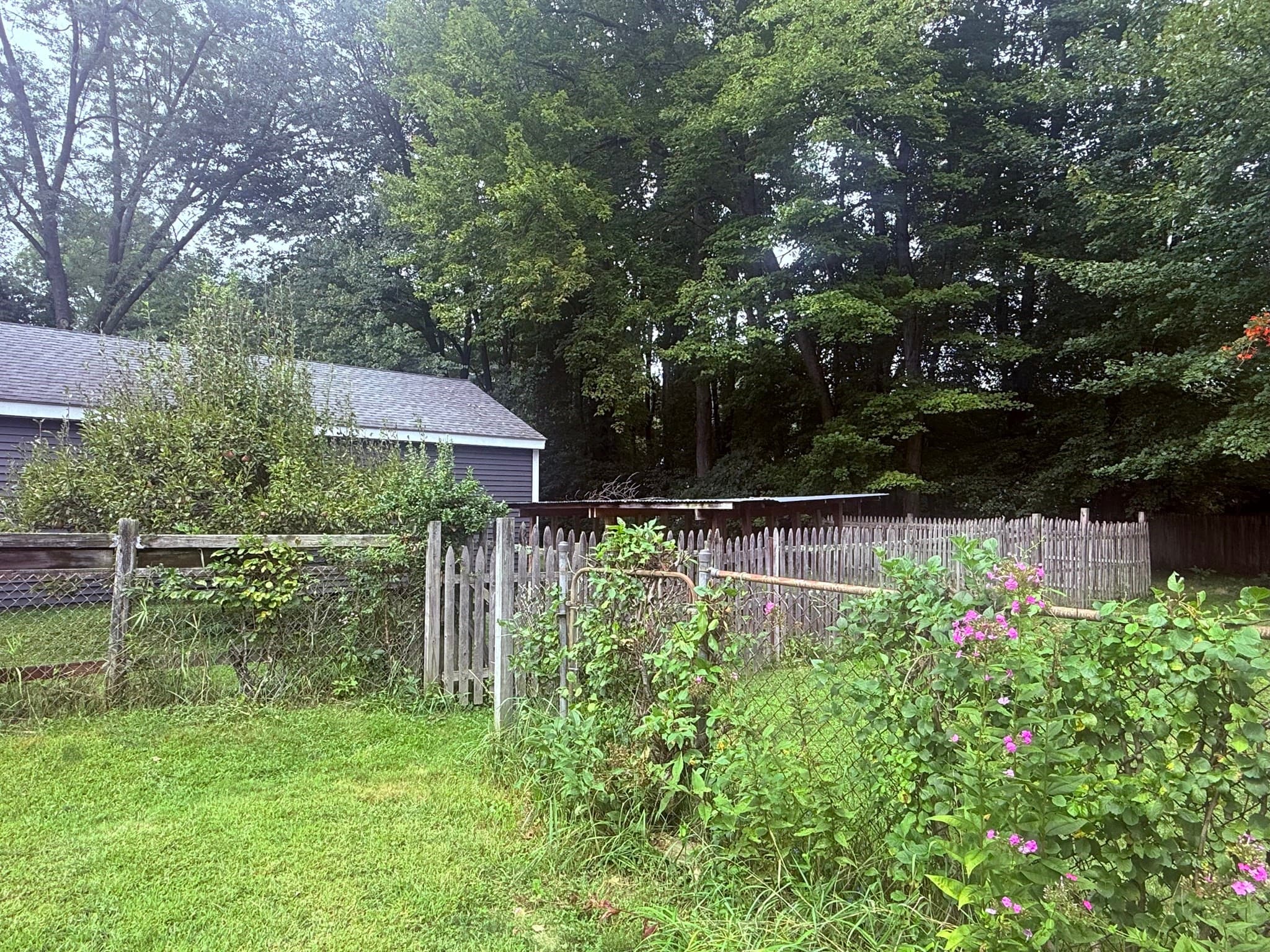 Single Family Residence at 88 Carr Avenue, Agawam MA 01001, photo 36 of 40
