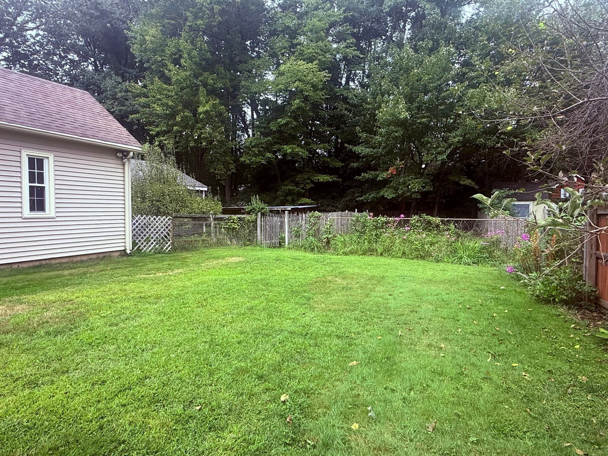 Single Family Residence at 88 Carr Avenue, Agawam MA 01001, photo 38 of 40
