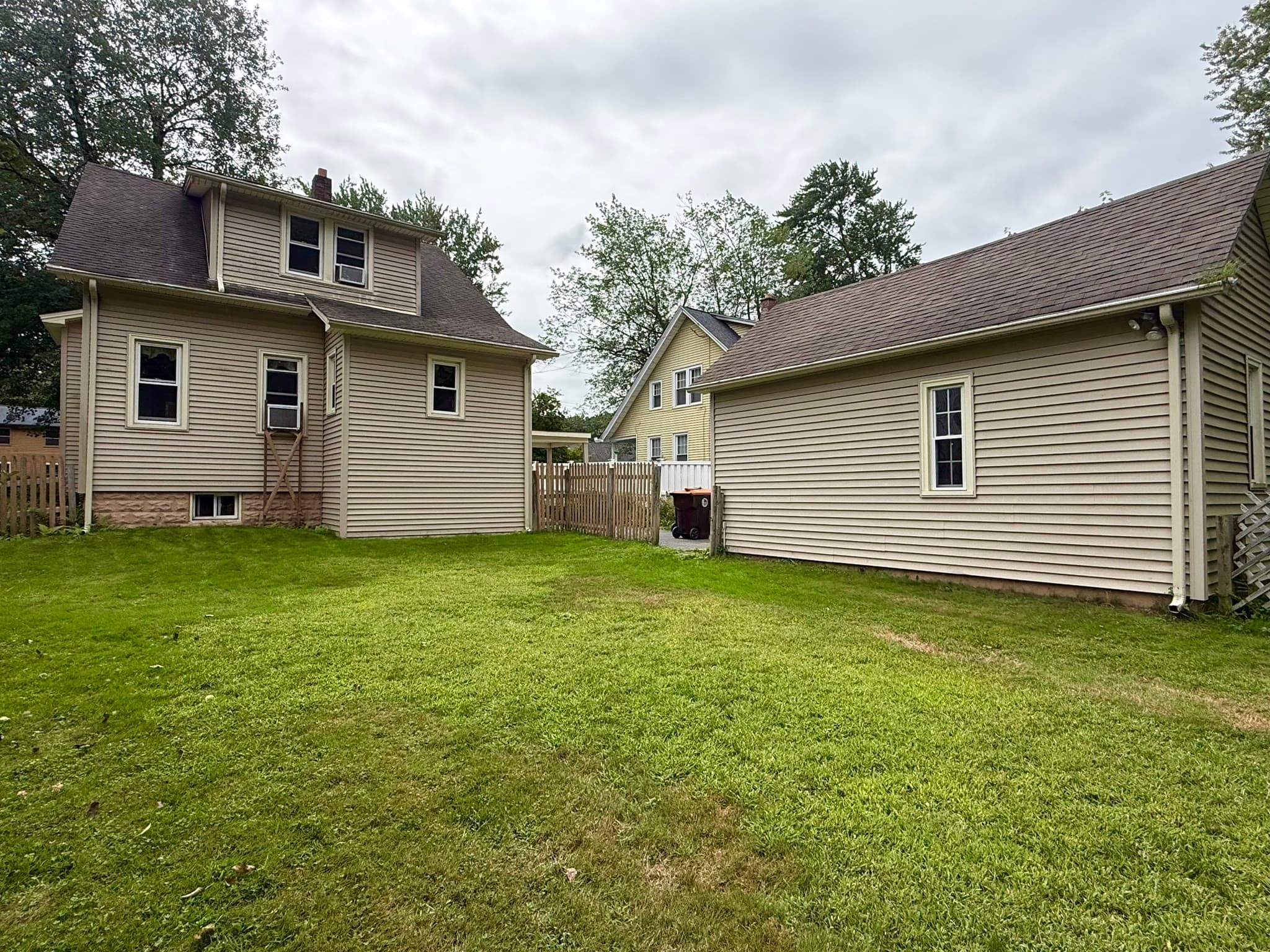 Single Family Residence at 88 Carr Avenue, Agawam MA 01001, photo 35 of 40
