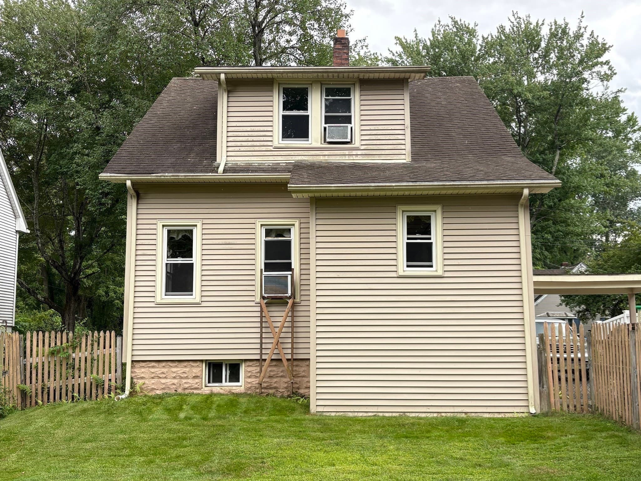 Single Family Residence at 88 Carr Avenue, Agawam MA 01001, photo 29 of 40