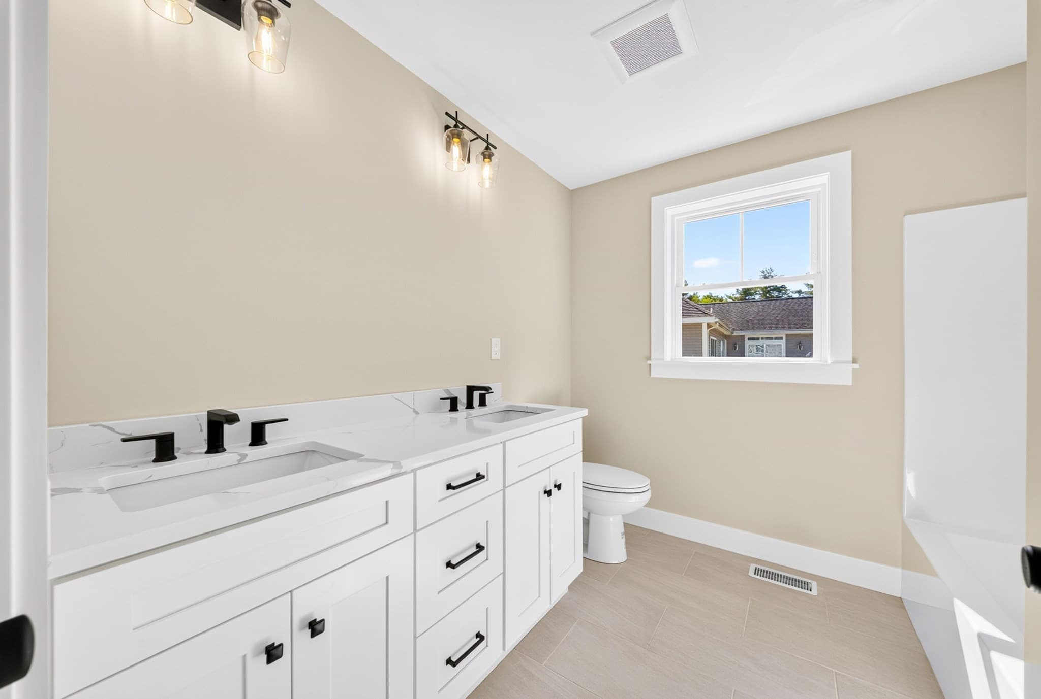 Condominium at 57 Bellflower Road # 57, Billerica MA 01821, Billerica, photo 15 of 28