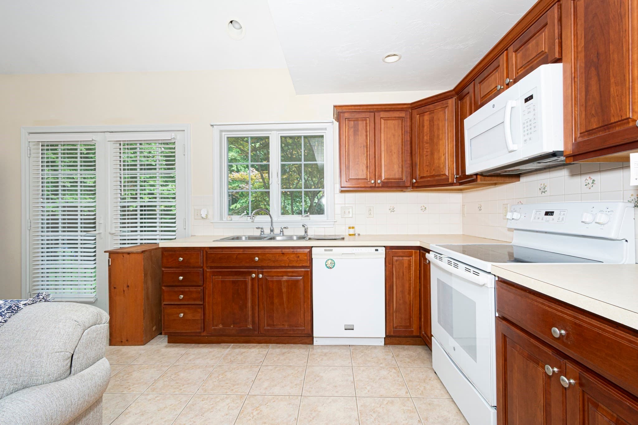 Single Family Residence at 107 Old School House Rd, Oakham MA 01068, Oakham, photo 27 of 41