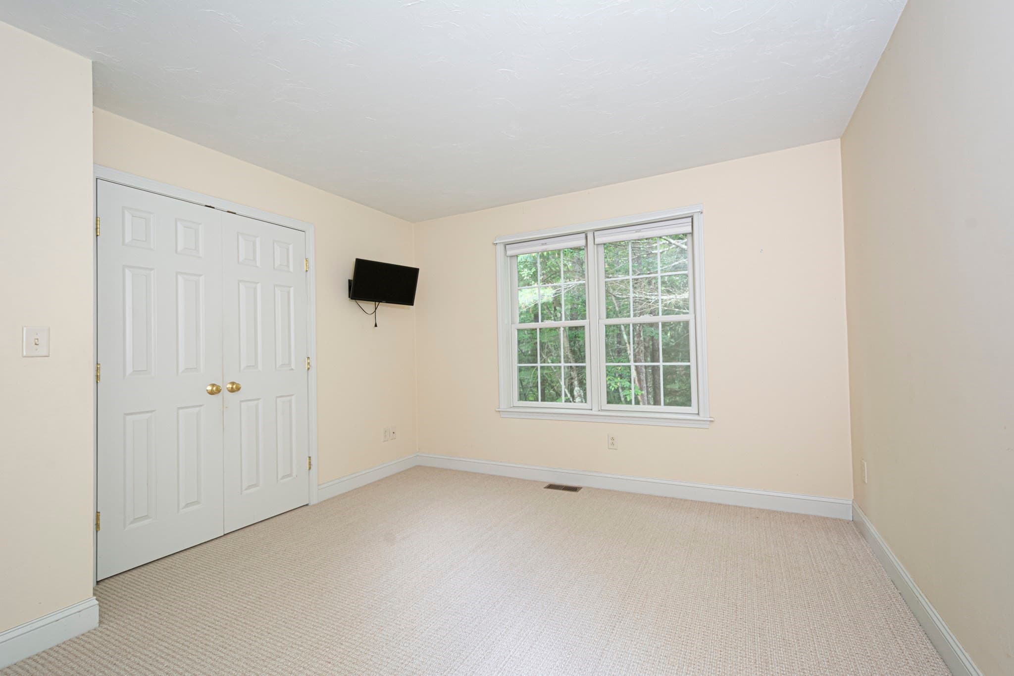 Single Family Residence at 107 Old School House Rd, Oakham MA 01068, Oakham, photo 29 of 41