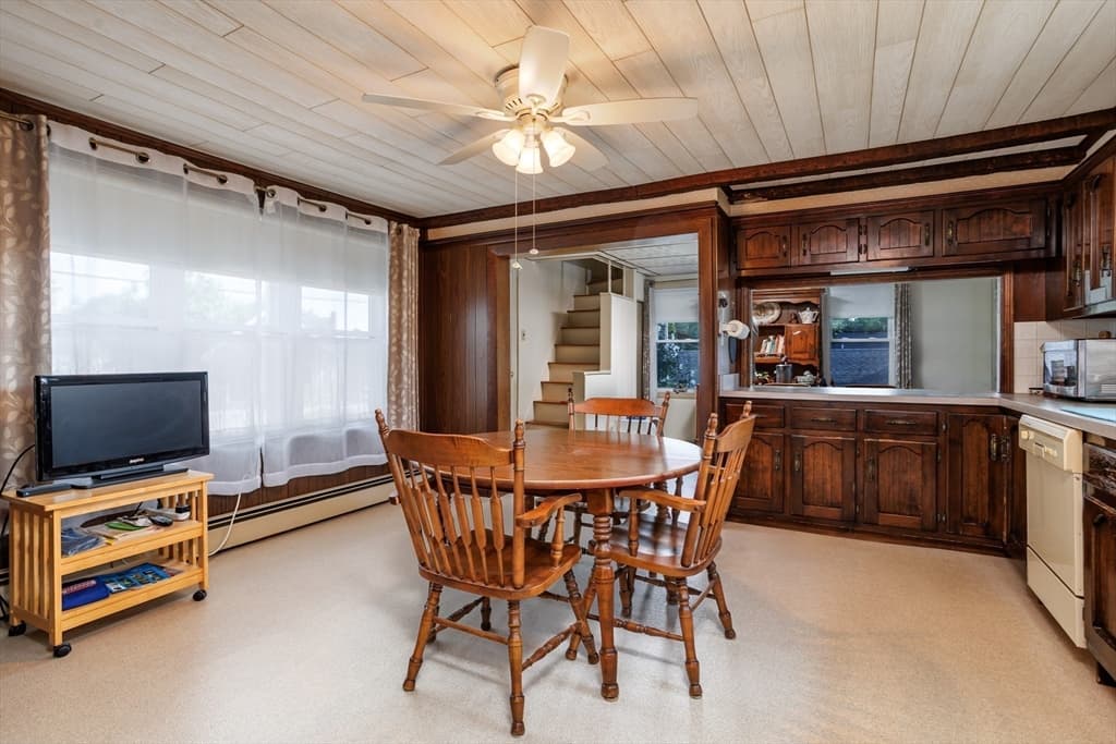Single Family Residence at 38 Woodland St, Methuen MA 01844, Methuen, photo 14 of 41