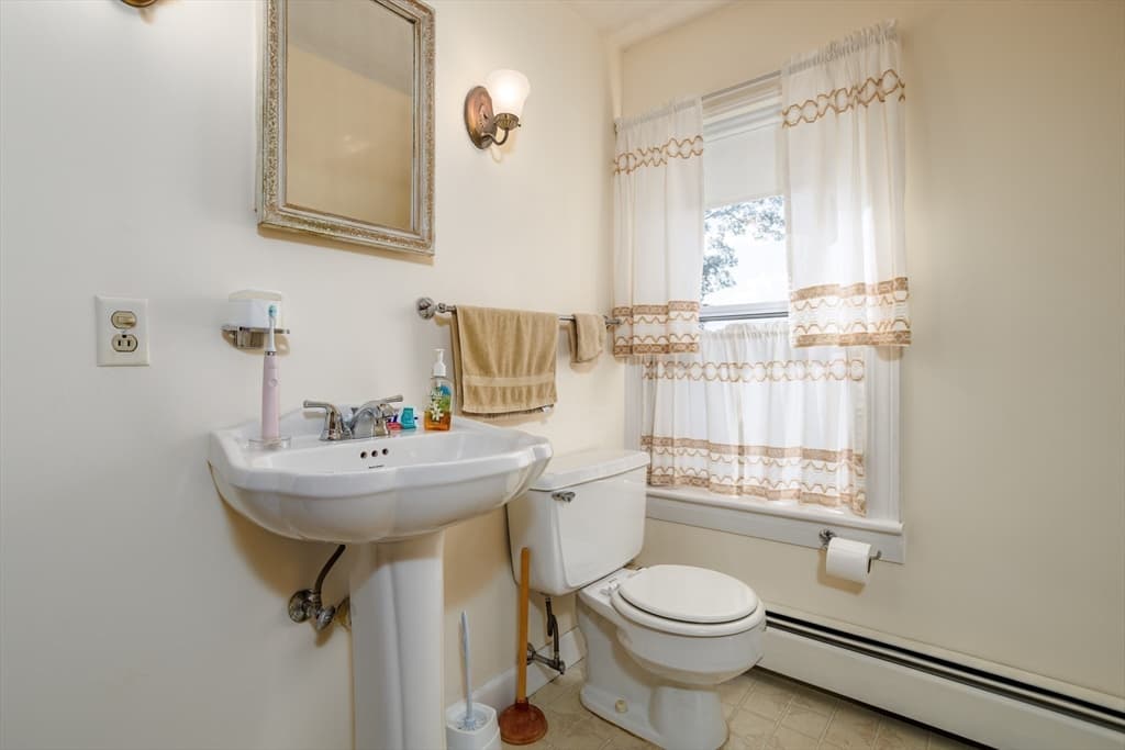 Single Family Residence at 38 Woodland St, Methuen MA 01844, Methuen, photo 11 of 41