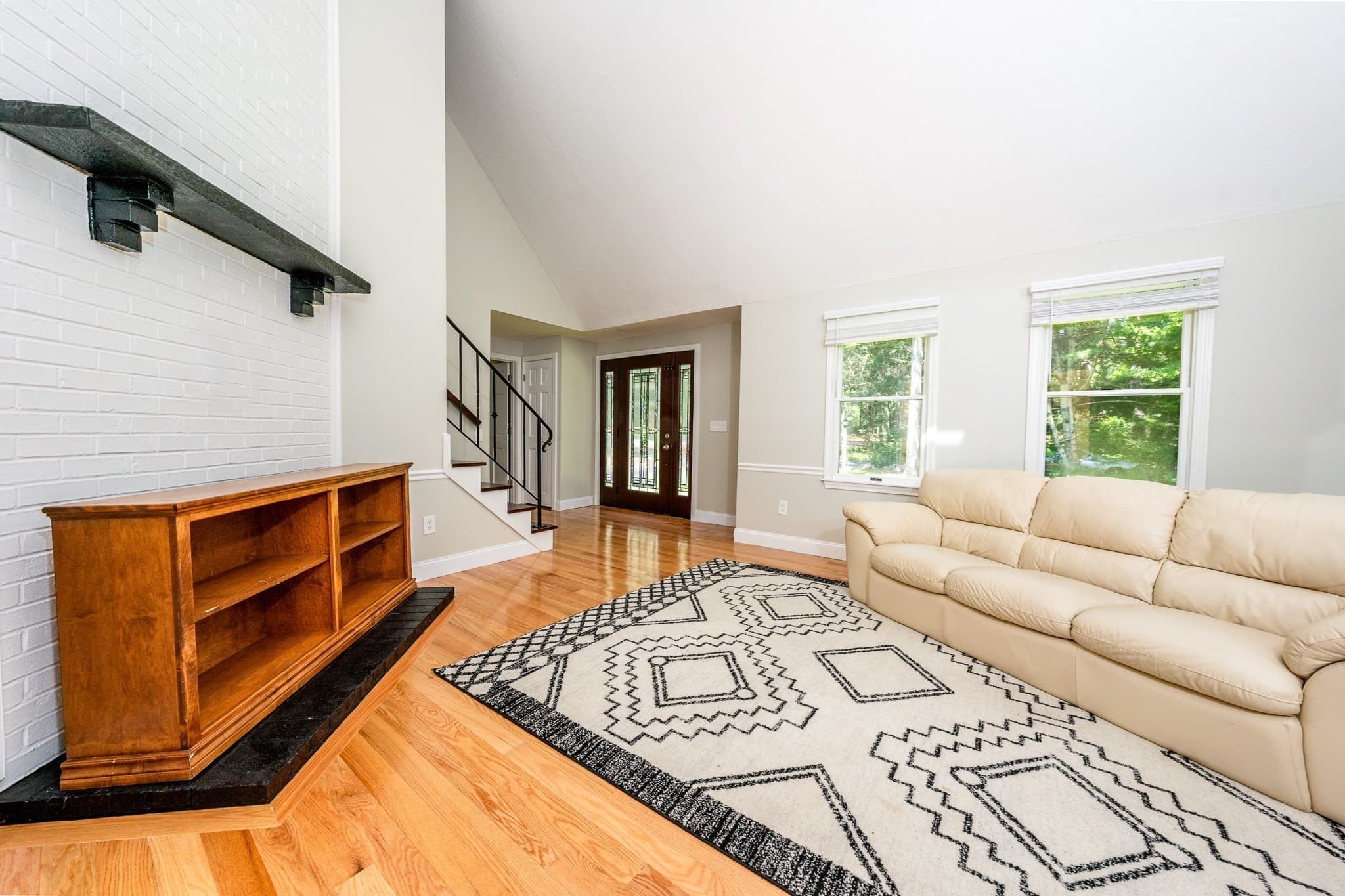 Single Family Residence at 3 Popple Bottom, Sandwich MA 02563, photo 5 of 40